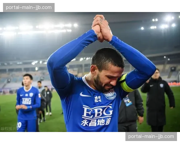 从降级区到中游：勒阿弗尔主帅孔鲍尔的保级逆转之路