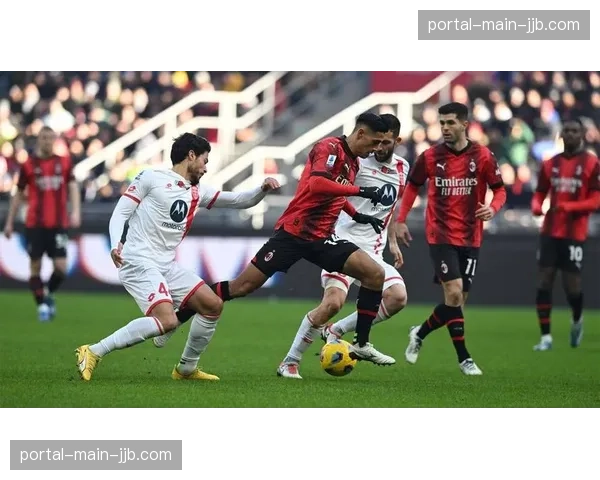 回顾三月：意甲赛场共出示红牌4张，较上月下降30%