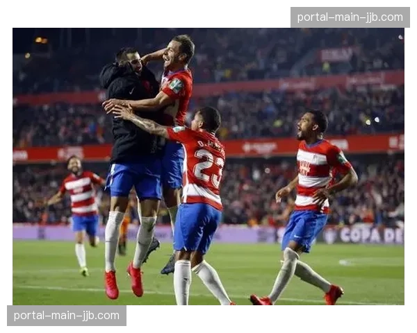 格拉纳达2-2塞维利亚，安达卢西亚德比以平局收场